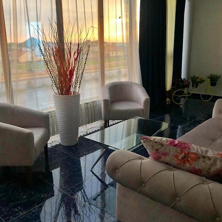Grand Villa Turkistan Kültér fotó