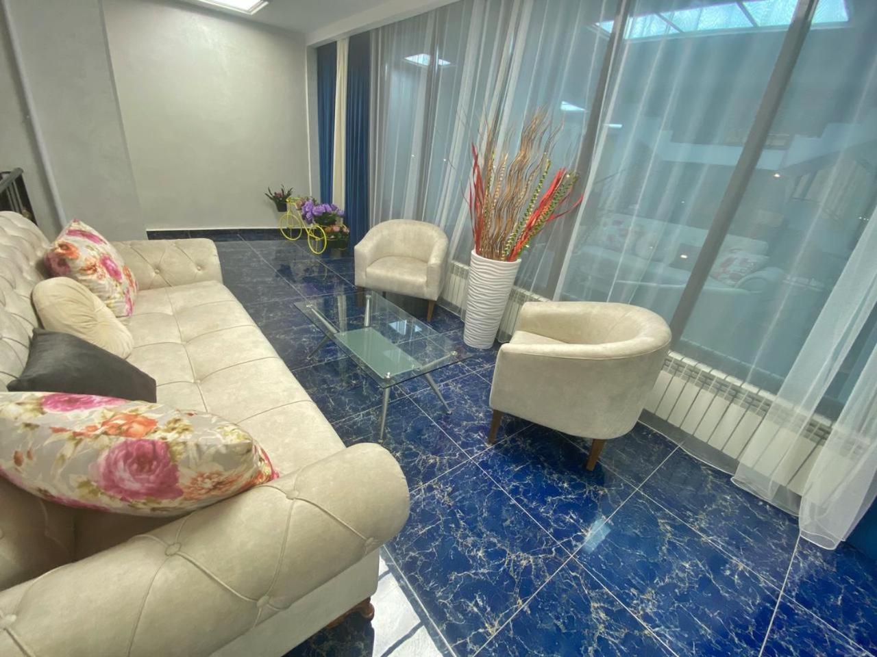 Grand Villa Turkistan Kültér fotó